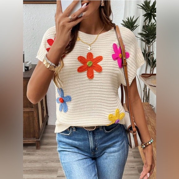 NEW Crochet Floral Cap Sleeve Sweater Knit Short Sleeves Sweater Size Large - Picture 6 of 8